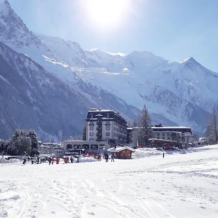 Les Balcons Du Savoy Ξενοδοχείο με διαμερίσματα 4*