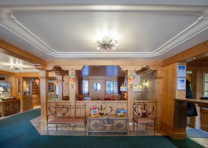 Les Balcons Du Savoy 4*